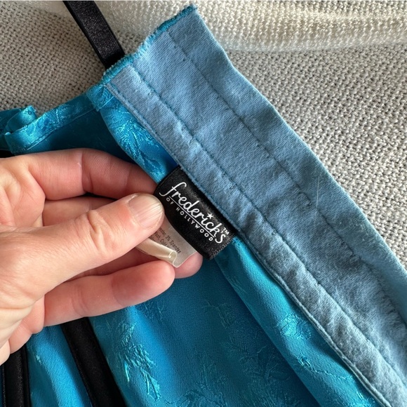 Frederick's of Hollywood Turquoise Camisole Top - Picture 6 of 9